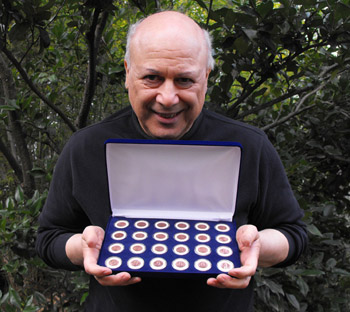 E.J. Gold with Pennies Set